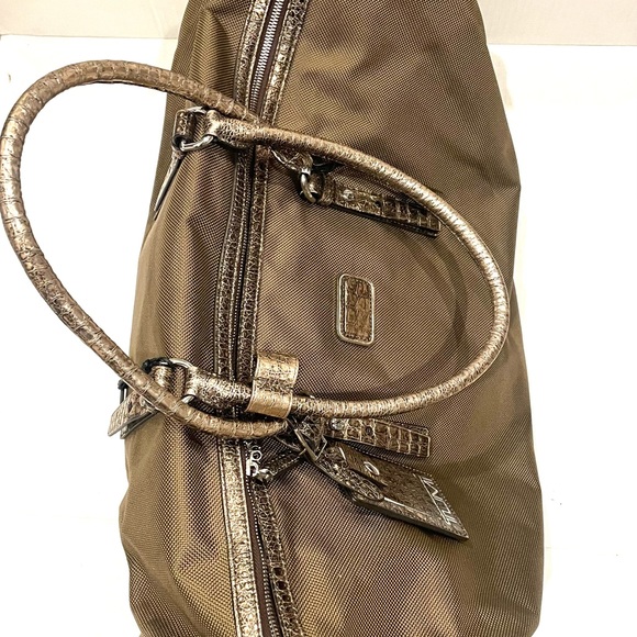 TUMI Carry More Ballistic Nylon and Leather Trim Bag NWT - Picture 16 of 16